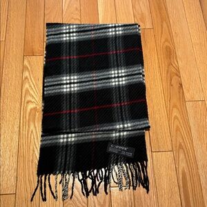 Coshmink Black, White and Red Paid Scarf